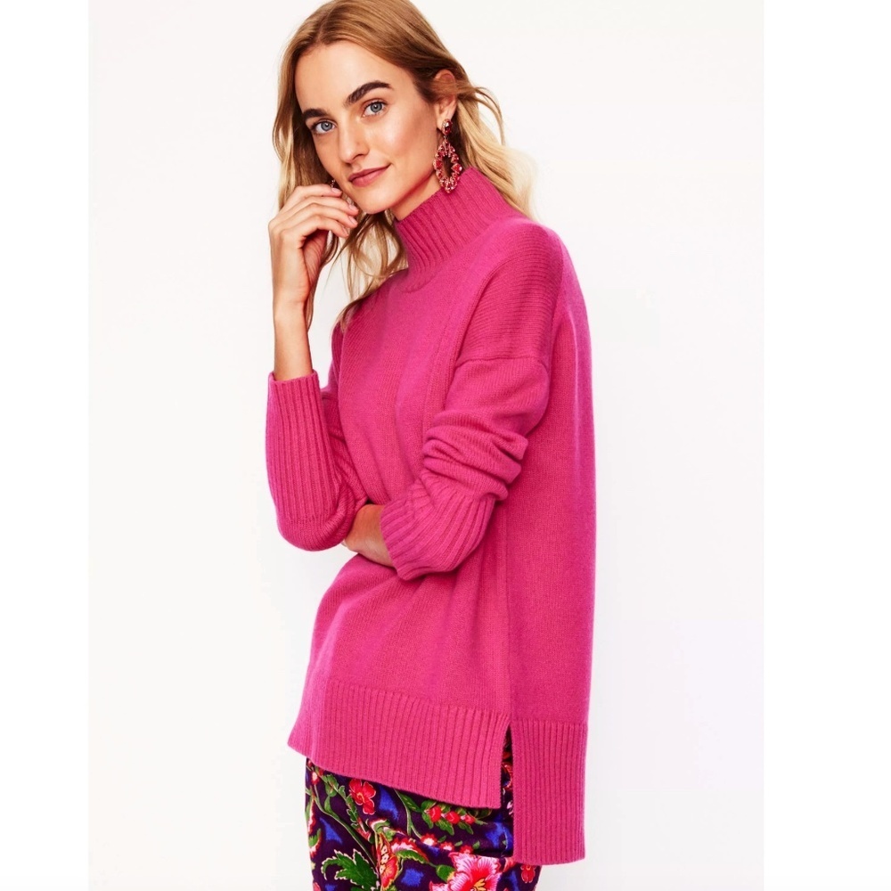 Boden Jessica Oversized Wool Jumper in Bright Pink